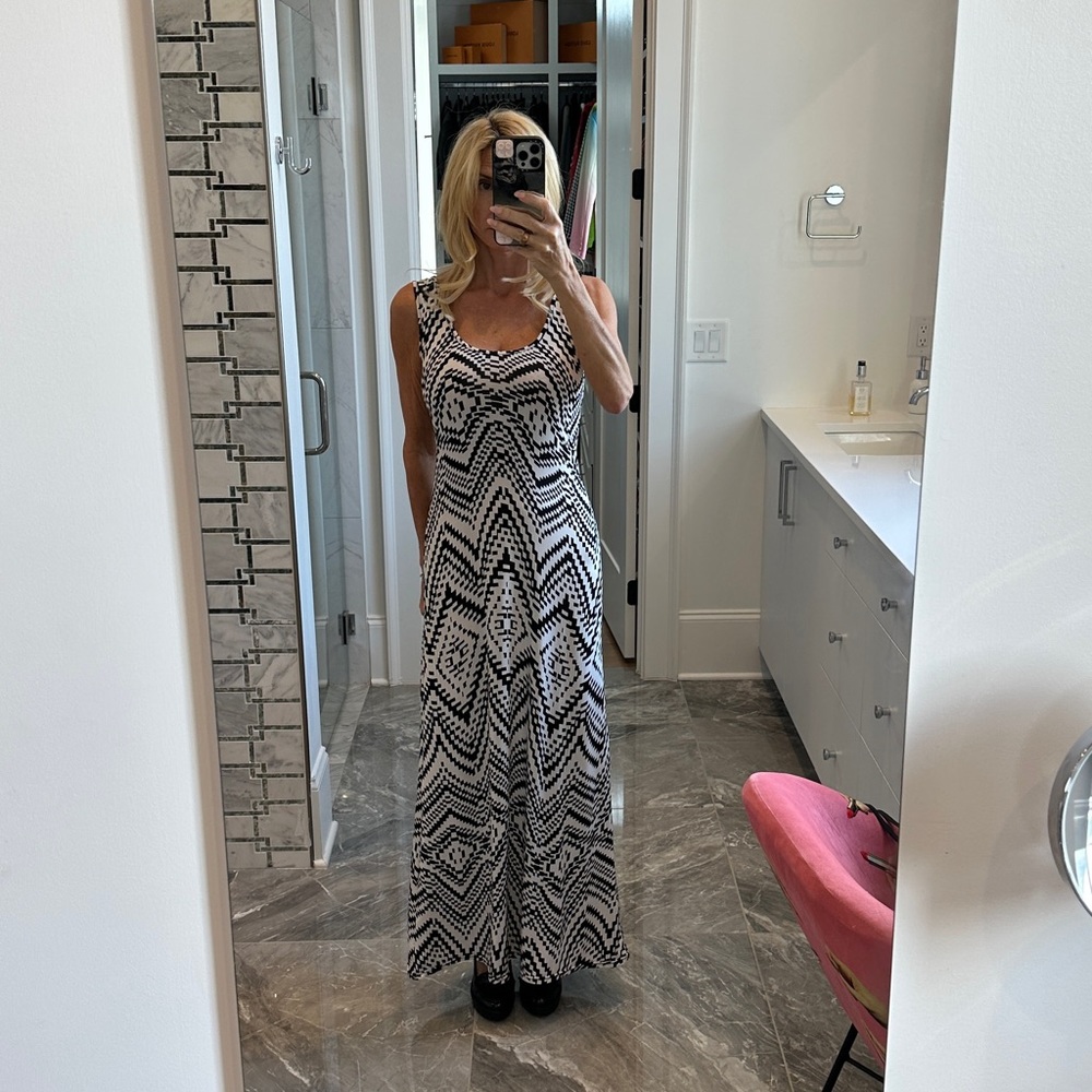 Tank maxi